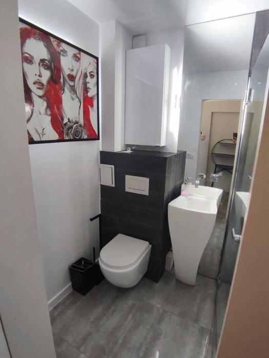 Apartament Szary Przy Arenie Lodowej Apartment Tomaszow Mazowiecki Bagian luar foto